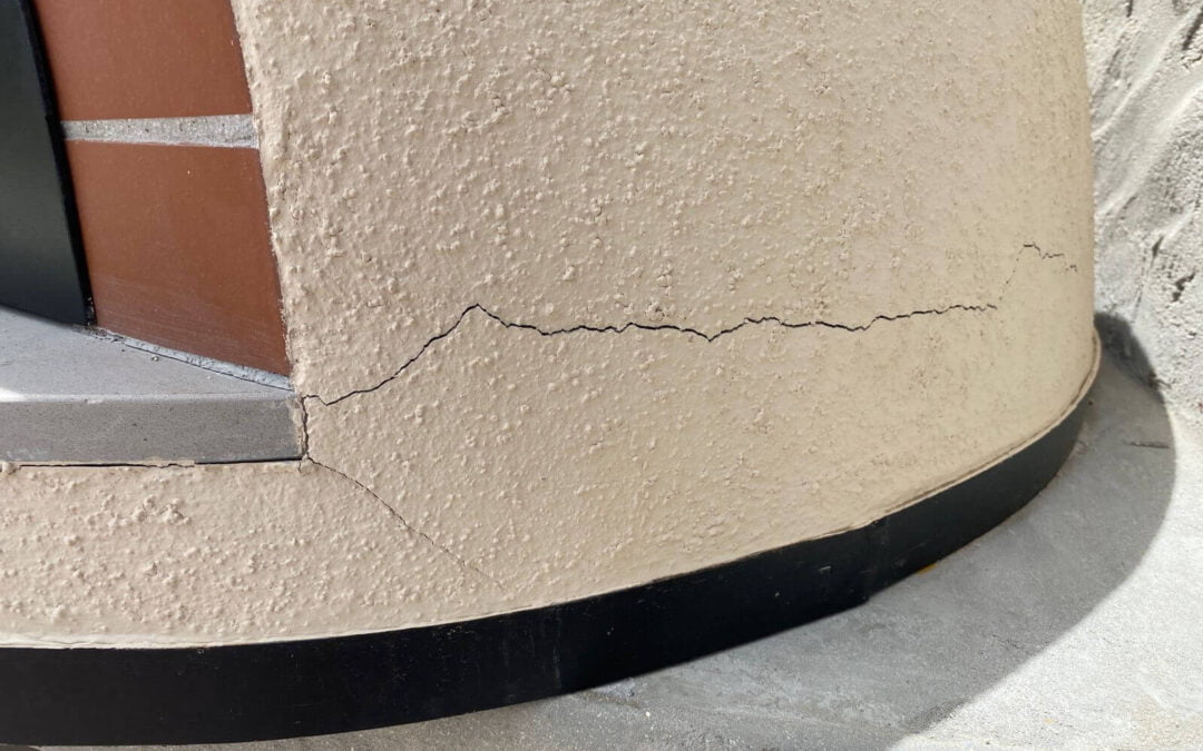 Understanding cracking in your pizza oven